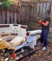 Best Mattress Disposal  in Albany, GA